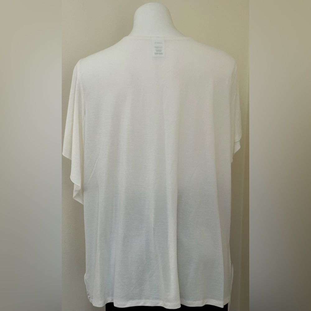 TIME & TRU Cream Sheer Rayon Asymmetrical Front Ruffle Blouse Sz XXL 22 - Picture 3 of 11